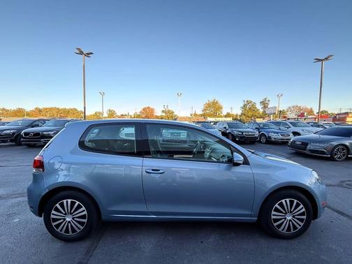 2010 Volkswagen Golf 2-Door