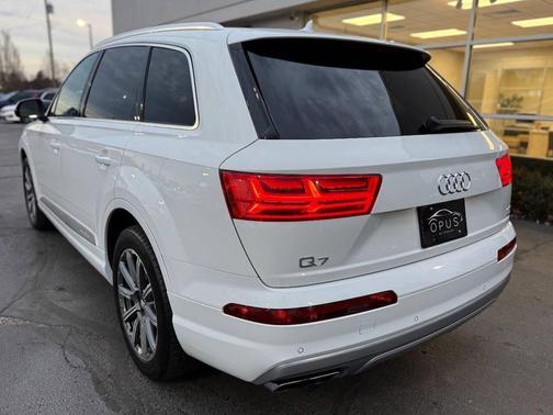 2017 Audi Q7 3.0T Prestige