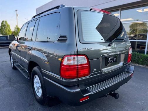 2000 Lexus LX 470 Base