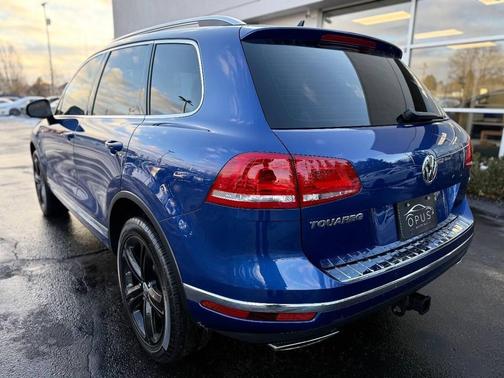 2017 Volkswagen Touareg V6 Wolfsburg Edition
