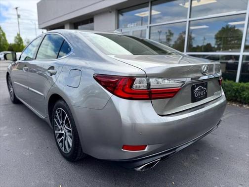 2016 Lexus ES 350 Base