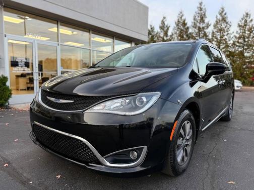 2019 Chrysler Pacifica Touring-L Plus