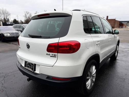 2012 Volkswagen Tiguan SE