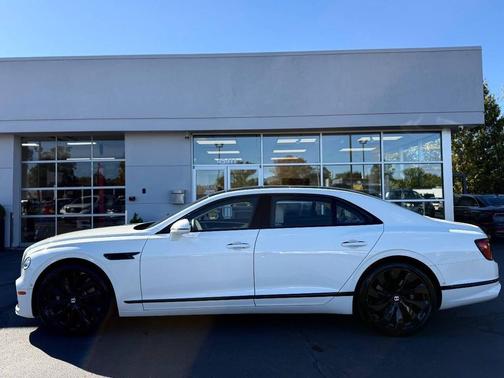 2021 Bentley Flying Spur V8