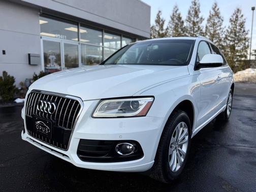 2016 Audi Q5 2.0T Premium Plus