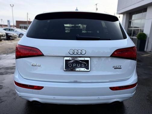 2016 Audi Q5 2.0T Premium Plus