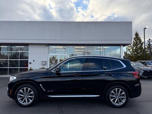 Black Sapphire Metallic 2018 BMW X3 xDrive30i