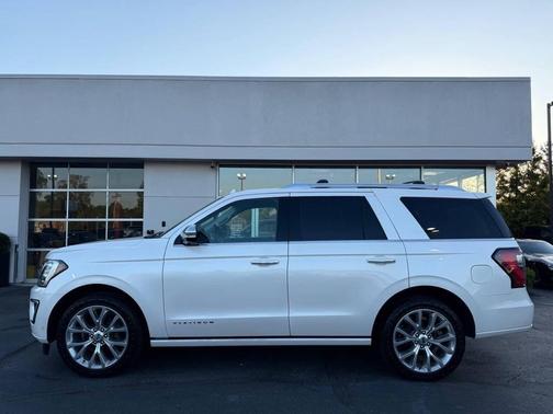 White Platinum Metallic Tri-Coat 2019 Ford Expedition Platinum