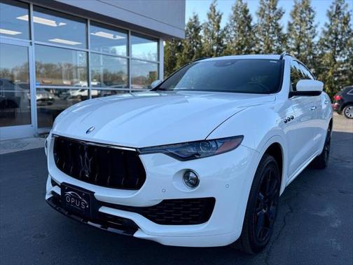 2017 Maserati Levante S
