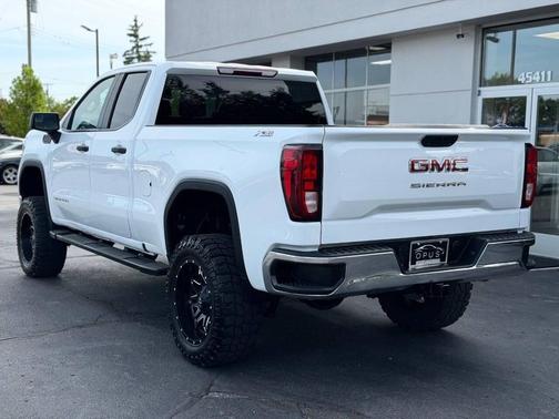 Summit White 2021 GMC Sierra 1500 Base
