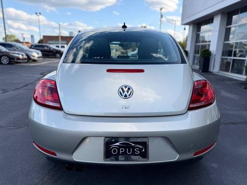 2013 Volkswagen Beetle 2.0L TDI