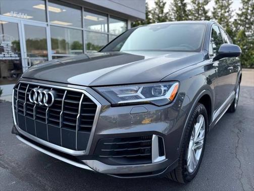 2021 Audi Q7 55 Premium Plus