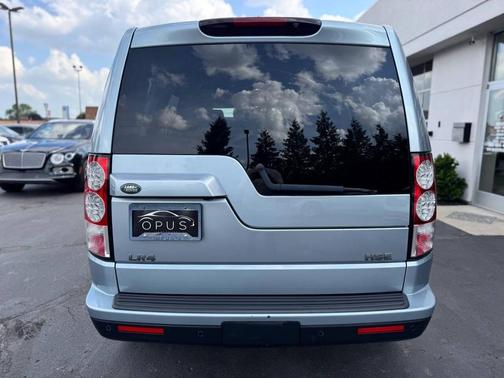 2011 Land Rover LR4 Base