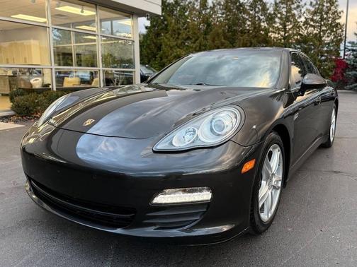 2012 Porsche Panamera 4