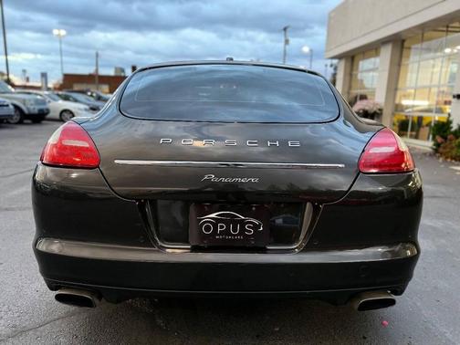 2012 Porsche Panamera 4