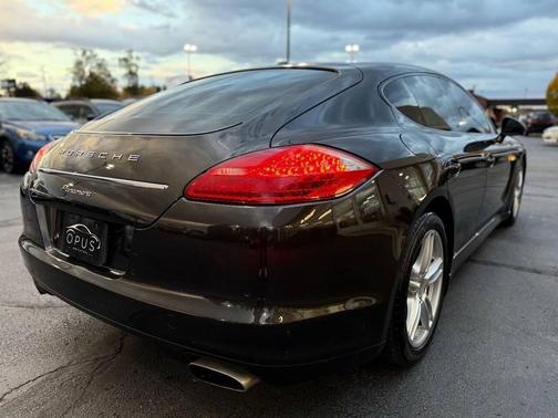 2012 Porsche Panamera 4