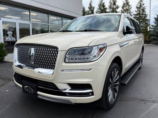 2018 Lincoln Navigator Select