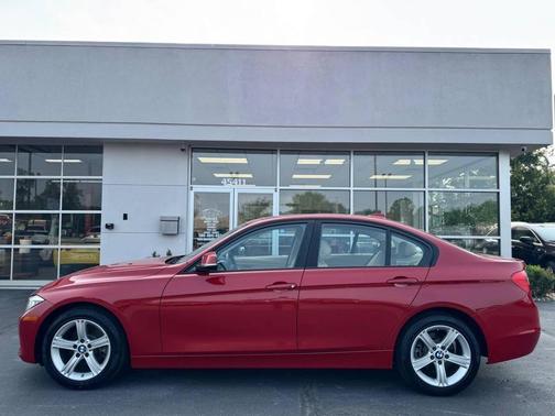 2012 BMW 328 328i 4dr Sedan
