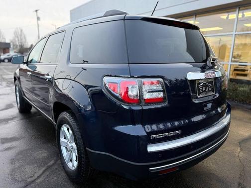 2015 GMC Acadia SLE-2