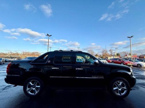 2013 Chevrolet Avalanche LTZ