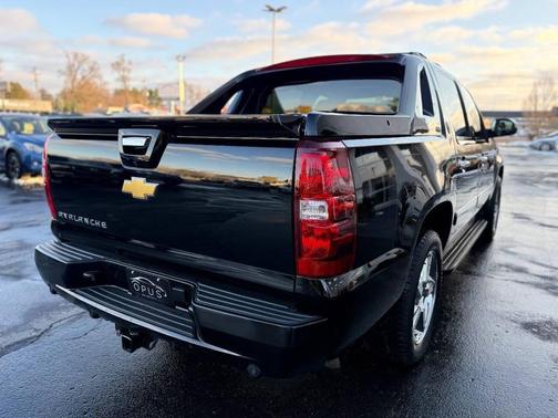 2013 Chevrolet Avalanche LTZ