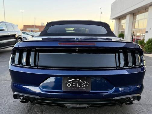 2020 Ford Mustang EcoBoost Premium