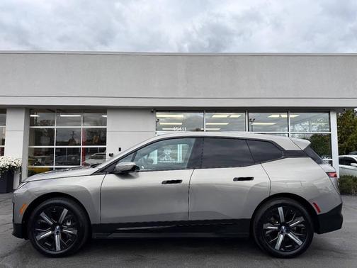 2022 BMW iX xDrive50