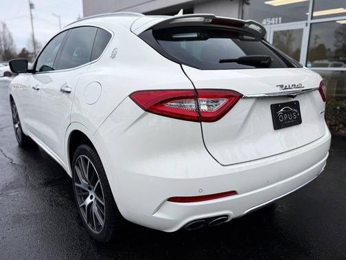 2017 Maserati Levante S