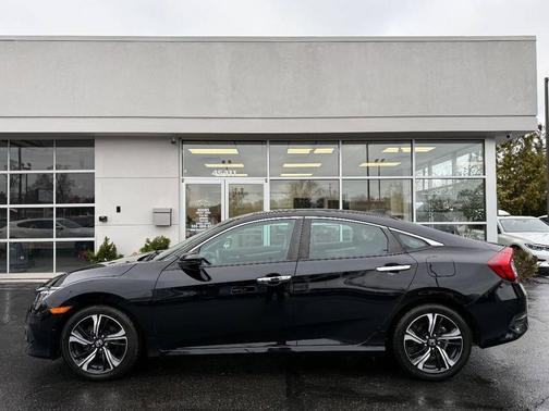 2016 Honda Civic Touring