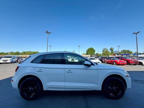 Ibis White 2018 Audi Q5 2.0T Premium