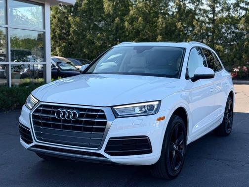 Ibis White 2018 Audi Q5 2.0T Premium