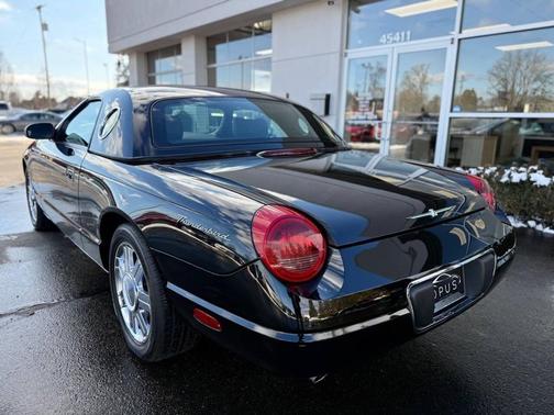 2004 Ford Thunderbird Deluxe