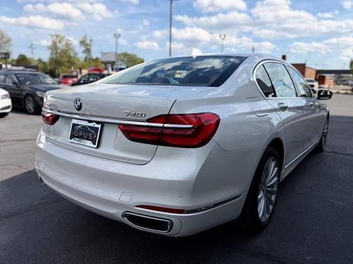 Alpine White 2017 BMW 740 xDrive