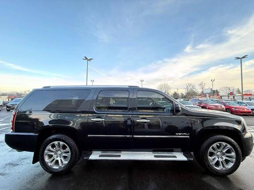2013 GMC Yukon XL Denali