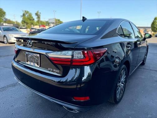 2017 Lexus ES 350 Base