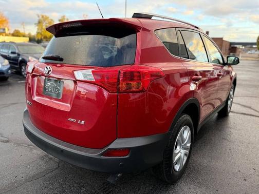 2013 Toyota RAV4 LE