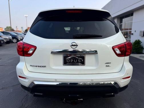 2020 Nissan Pathfinder SL 4WD