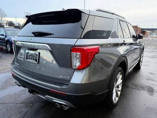 2021 Ford Explorer Platinum