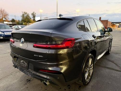 2019 BMW X4 xDrive30i