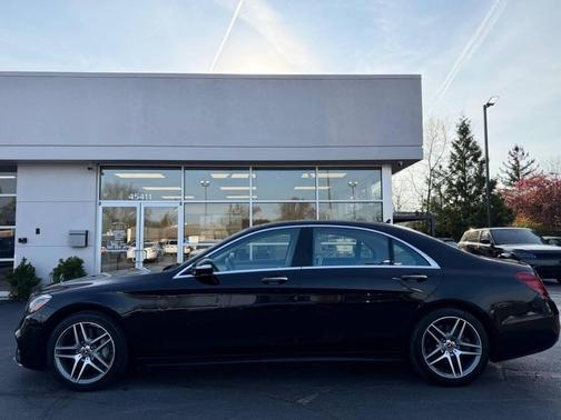 Black 2018 Mercedes-Benz S-Class 4MATIC