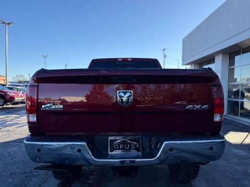 2018 RAM 2500 Big Horn Crew Cab 4x4 6'4' Box