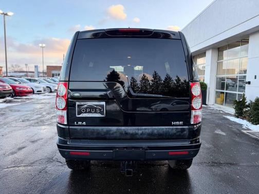 2011 Land Rover LR4 Base