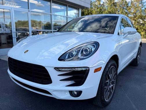 2016 Porsche Macan S