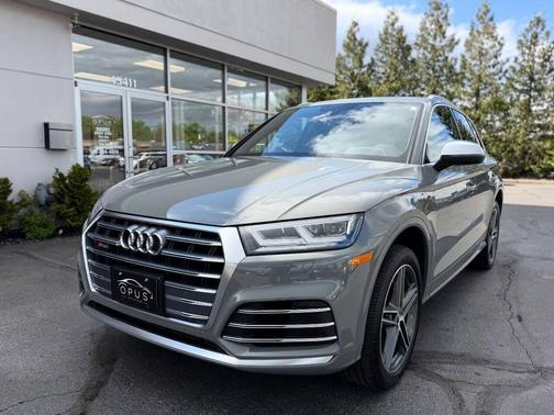 Quantum Gray 2019 Audi SQ5 3.0T Premium Plus