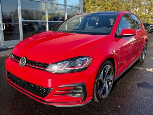 2018 Volkswagen Golf GTI 2.0T S 4-Door