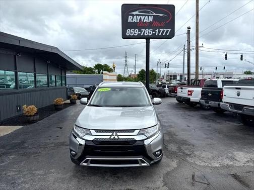 2020 Mitsubishi Outlander SE