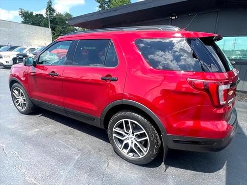 2018 Ford Explorer Sport