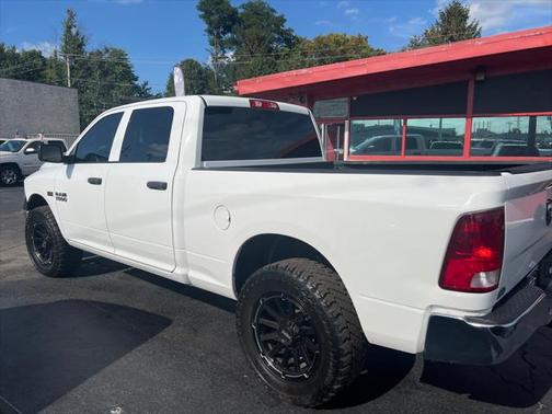 2016 RAM 1500 ST