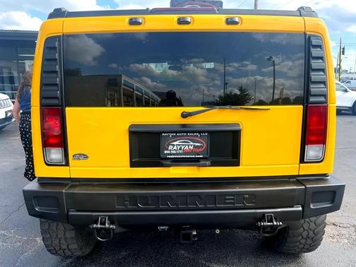 2005 Hummer H2 Base