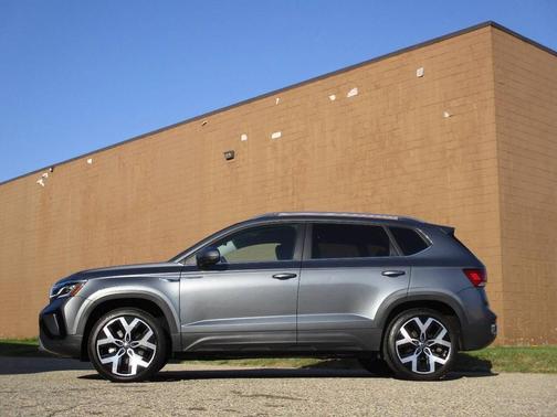 2022 Volkswagen Taos 1.5T SEL